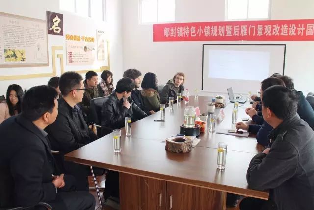 一批批參觀團(tuán)為何頻頻到云臺(tái)冰菊基地參觀？